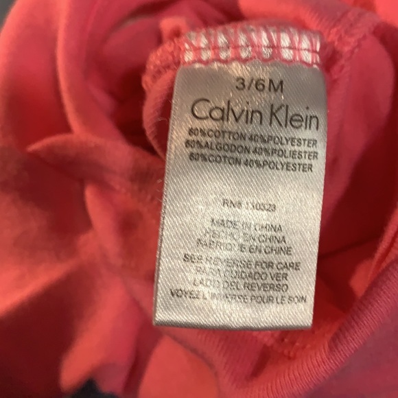 Calvin Klein Logo Pink Heart Onesie Bodysuit Baby 3-6 Months - Picture 6 of 6